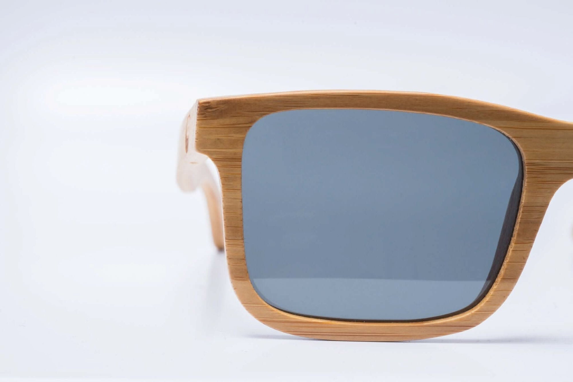 Panda CARVER Bamboo Wayfarer Sunglasses (Honey) Lens Closeup